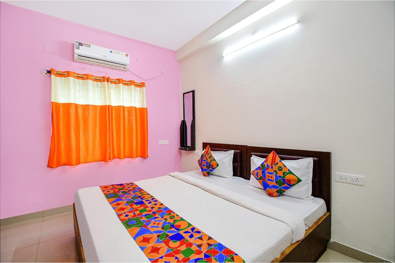 OYO 81468 Deepak Residency 2 Hotel Bārang Buitenkant foto