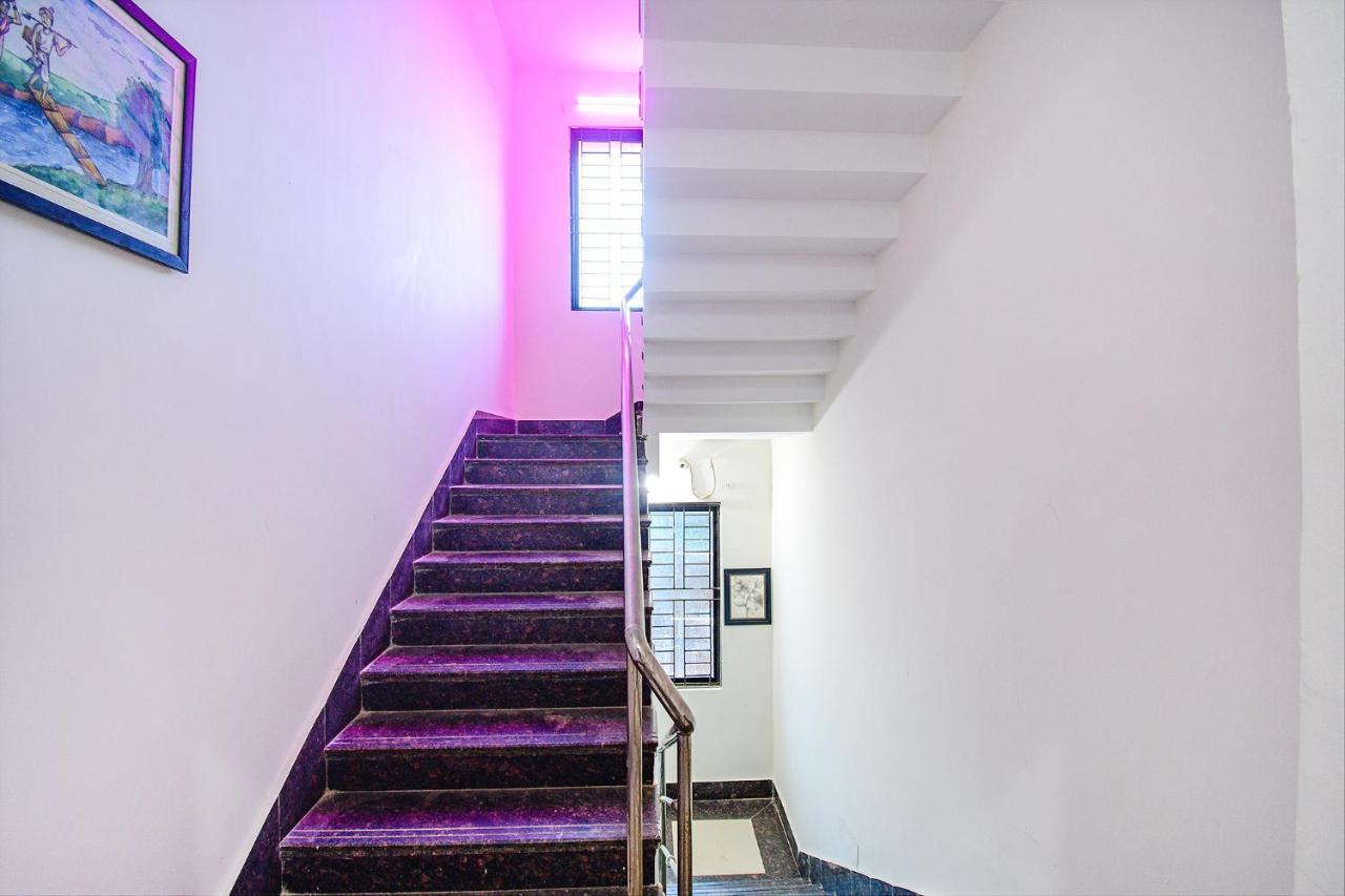 OYO 81468 Deepak Residency 2 Hotel Bārang Buitenkant foto