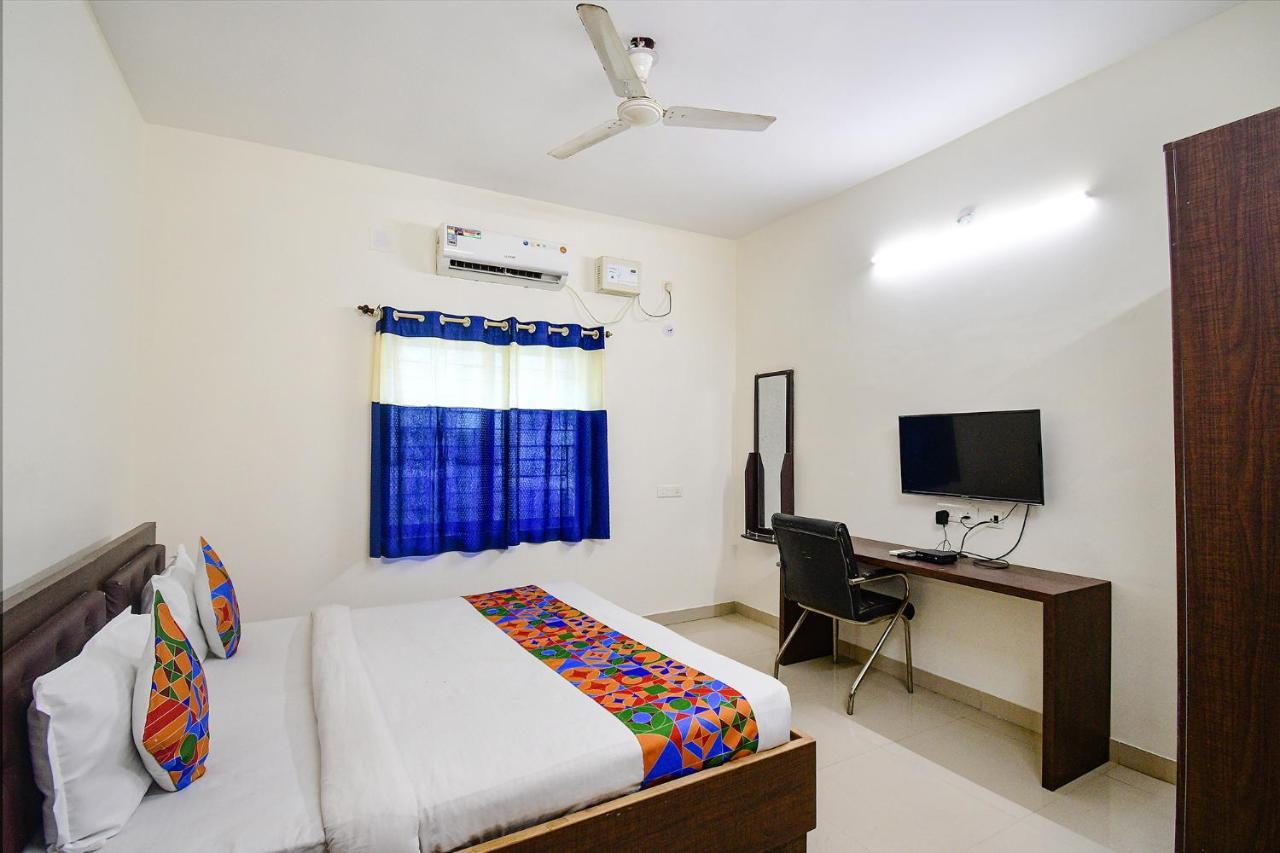 OYO 81468 Deepak Residency 2 Hotel Bārang Buitenkant foto